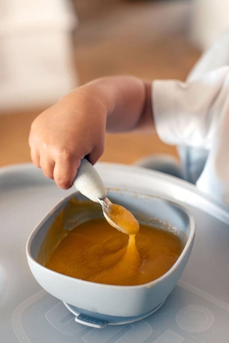 Beaba, zestaw pierwszych sztućców ze stali nierdzewnej, szary