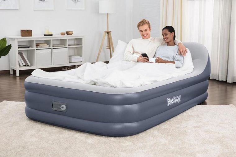 Bestway, dmuchany materac z pompką, 226-152-84 cm