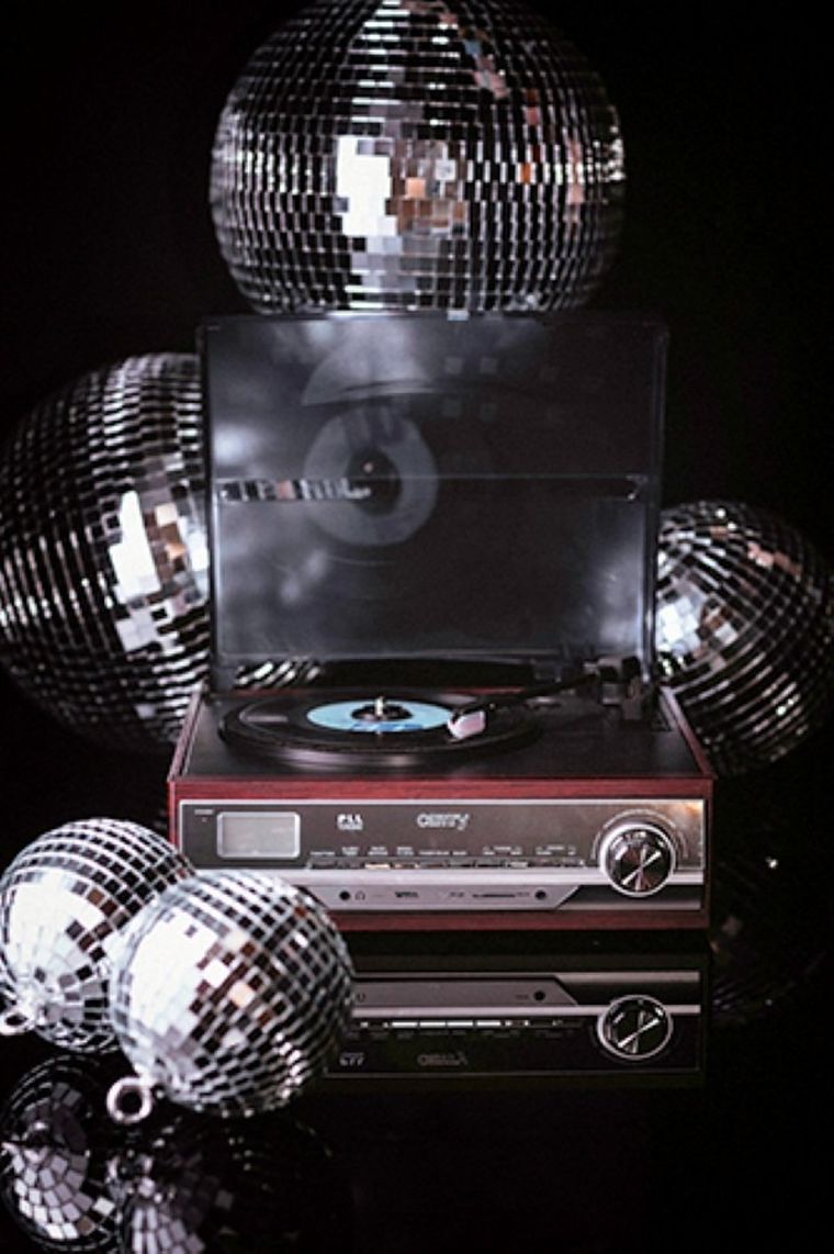 Camry, gramofon z bluetooth