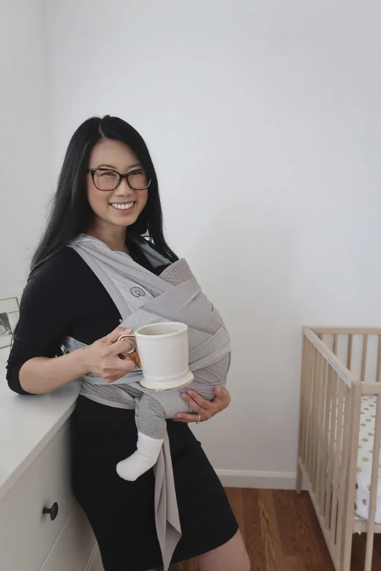 Chicco, Boppy Comfyhug, nosidło, frost