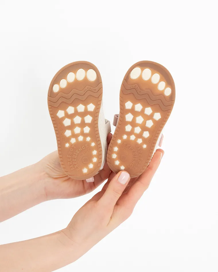 Cool Club, Buty sportowe chłopięce, ecru-brązowe, podeszwa Barefoot