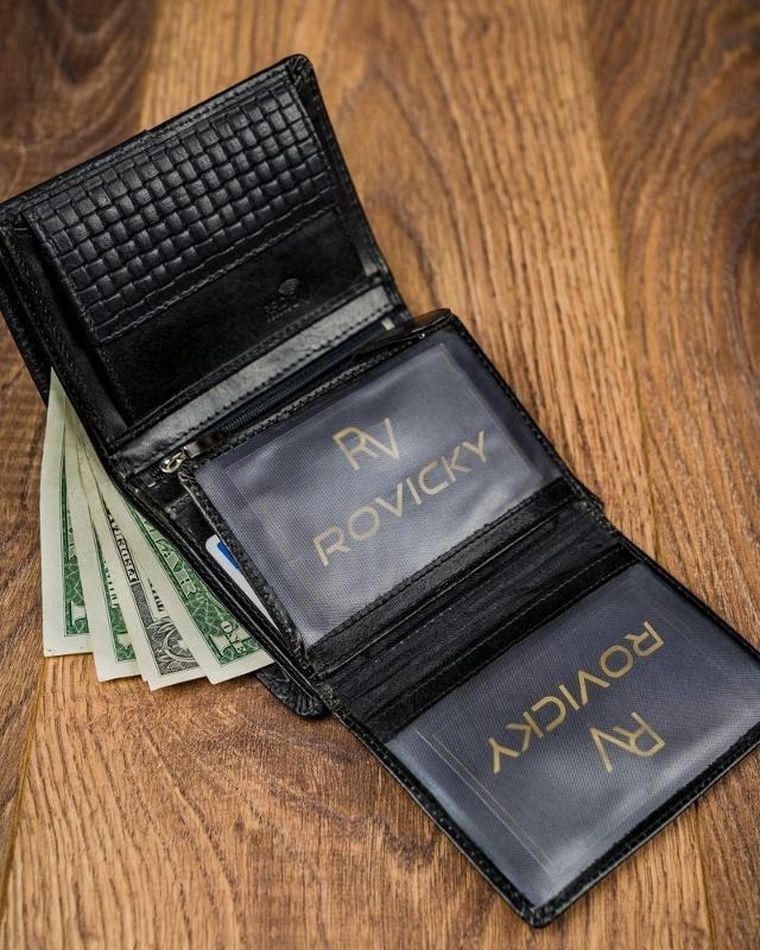 Czarny portfel męski skórzany, Forever Young