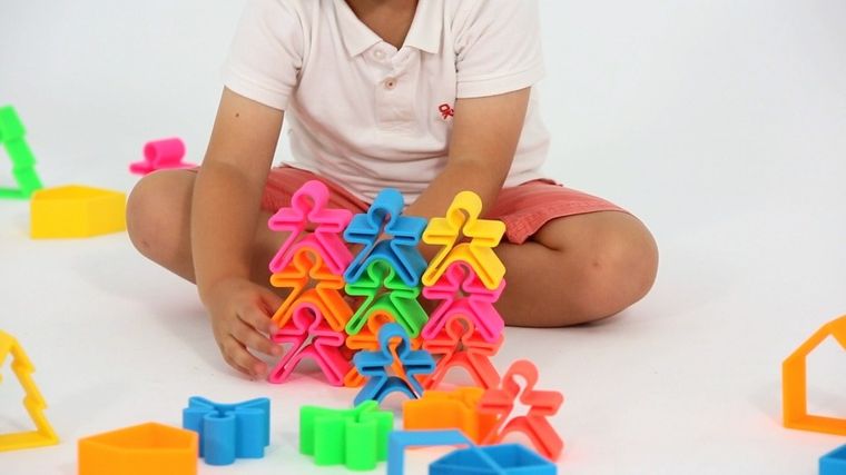 Dena, ludzik i domek, klocki silikonowe, red