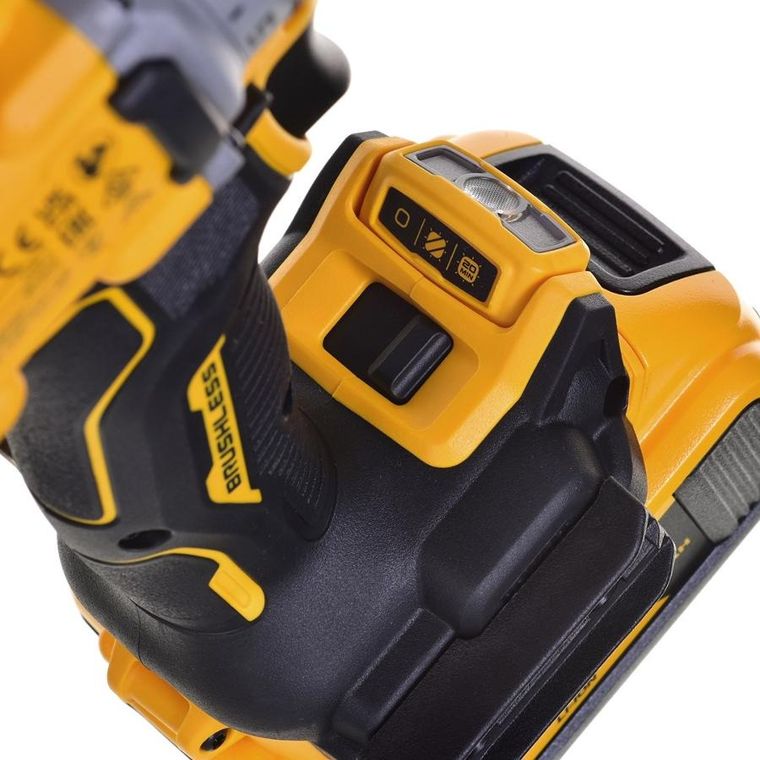 DeWalt, wkrętarka, 18V, 2-5,0Ah, BL TSTAK DCD800P2T