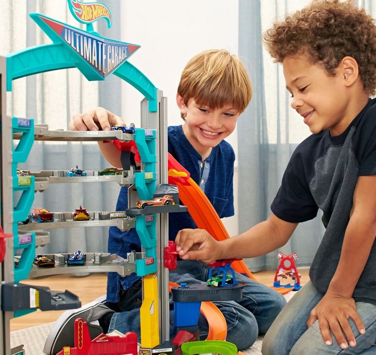 Hot Wheels, Mega Garaż, światła i dźwięki, zestaw z pojazdami