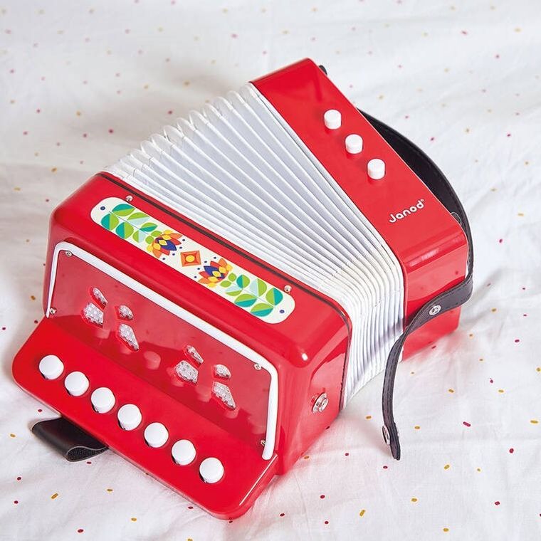 Janod, Gioia, akordeon