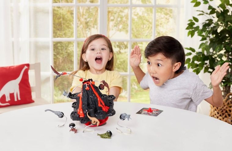 Jurassic World, Shaky Volcano, gra familijna