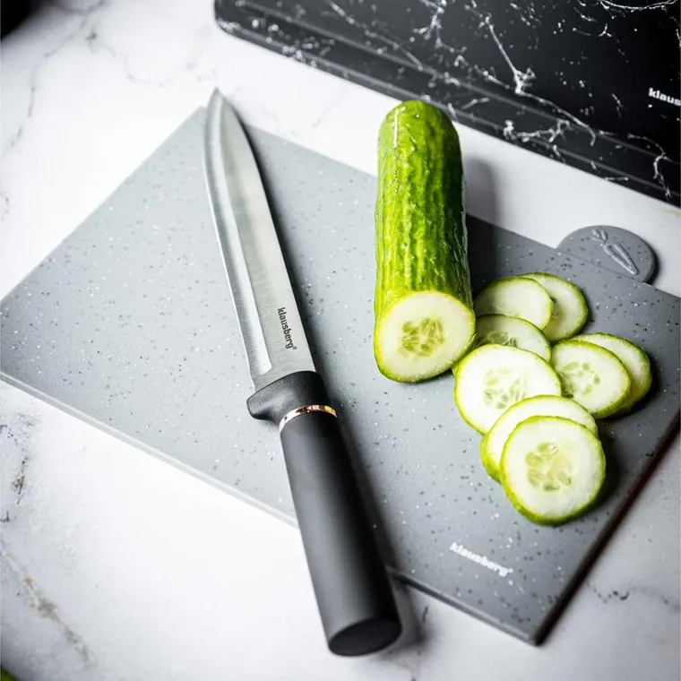 Klausberg, zestaw noży i desek kuchennych na stojaku