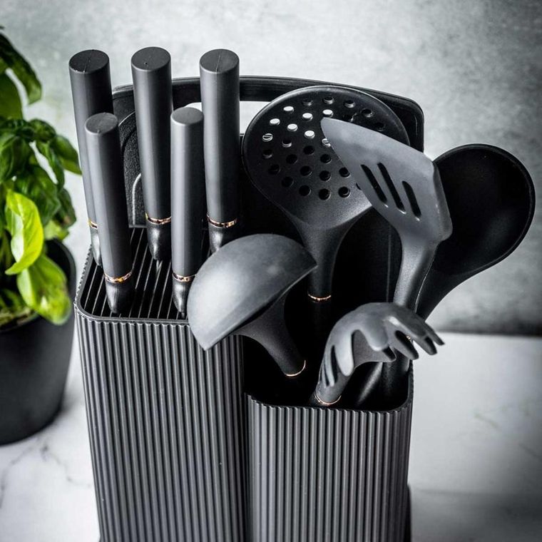 Klausberg, zestaw noży i przyborów kuchennych z deską