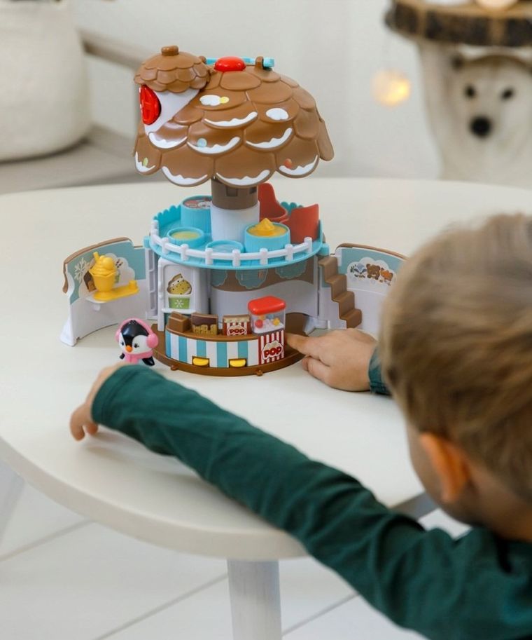 Klorofil, Domek Szyszka z Lodziarnią, zestaw z figurką