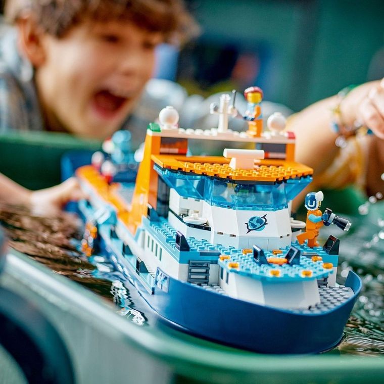 LEGO City, Łódź badacza Arktyki, 60368