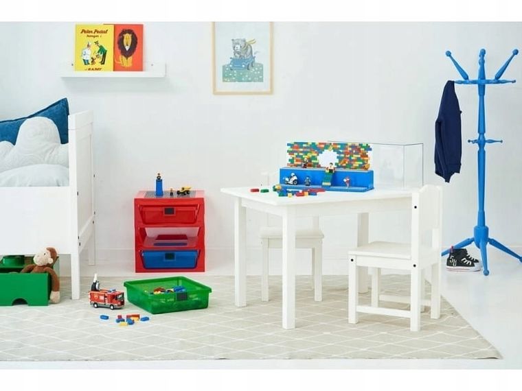 LEGO, duża gablota na klocki i minifigurki, czerwona