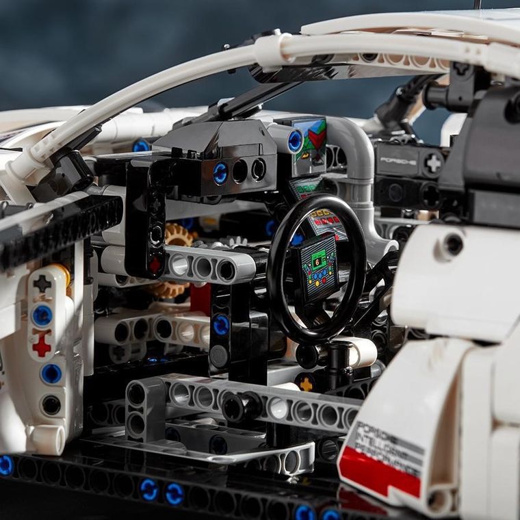 LEGO Technic, Porsche 911 RSR, 42096