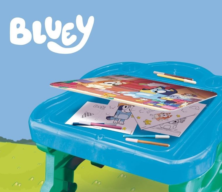 Lisciani, Bluey, Art Desk, Kreatywny Stolik, zestaw z grami, kolorowankami i akcesoriami