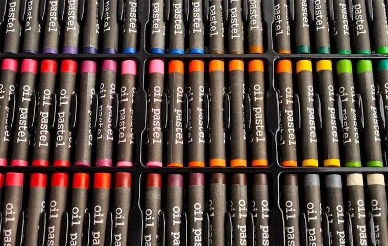 Maaleo, zestaw do malowania w walizce, 288 szt.