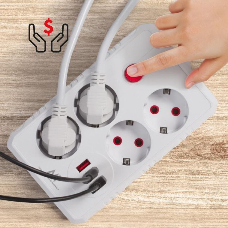 Maclean, listwa zasilająca, 4 gniazda, 3xUSB, 110-240V, AC 50/60HZ, 2.1A, 2500W, biała, 3m, MCE393 W