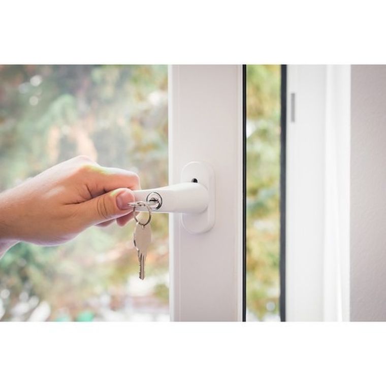 Malatec, klamka okienna