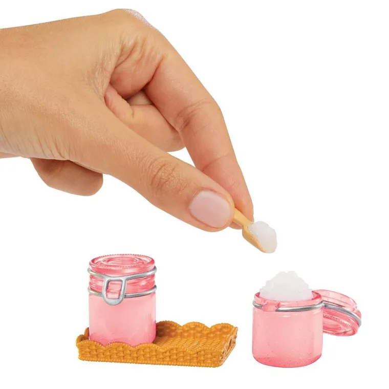 MGA's Miniverse, Make It Mini, Spa, zestaw z kulą niespodzianką