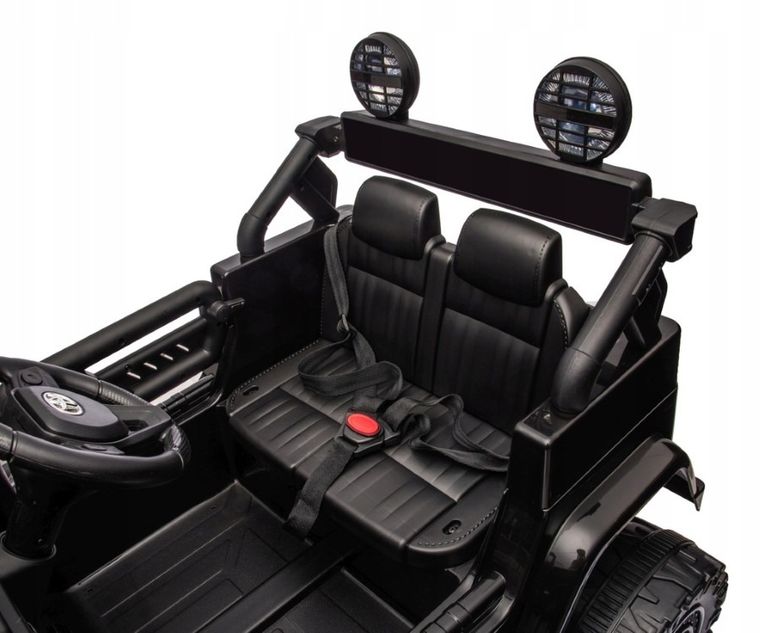 Milly Mally, Toyota FJ Cruiser, pojazd na akumulator, czarny