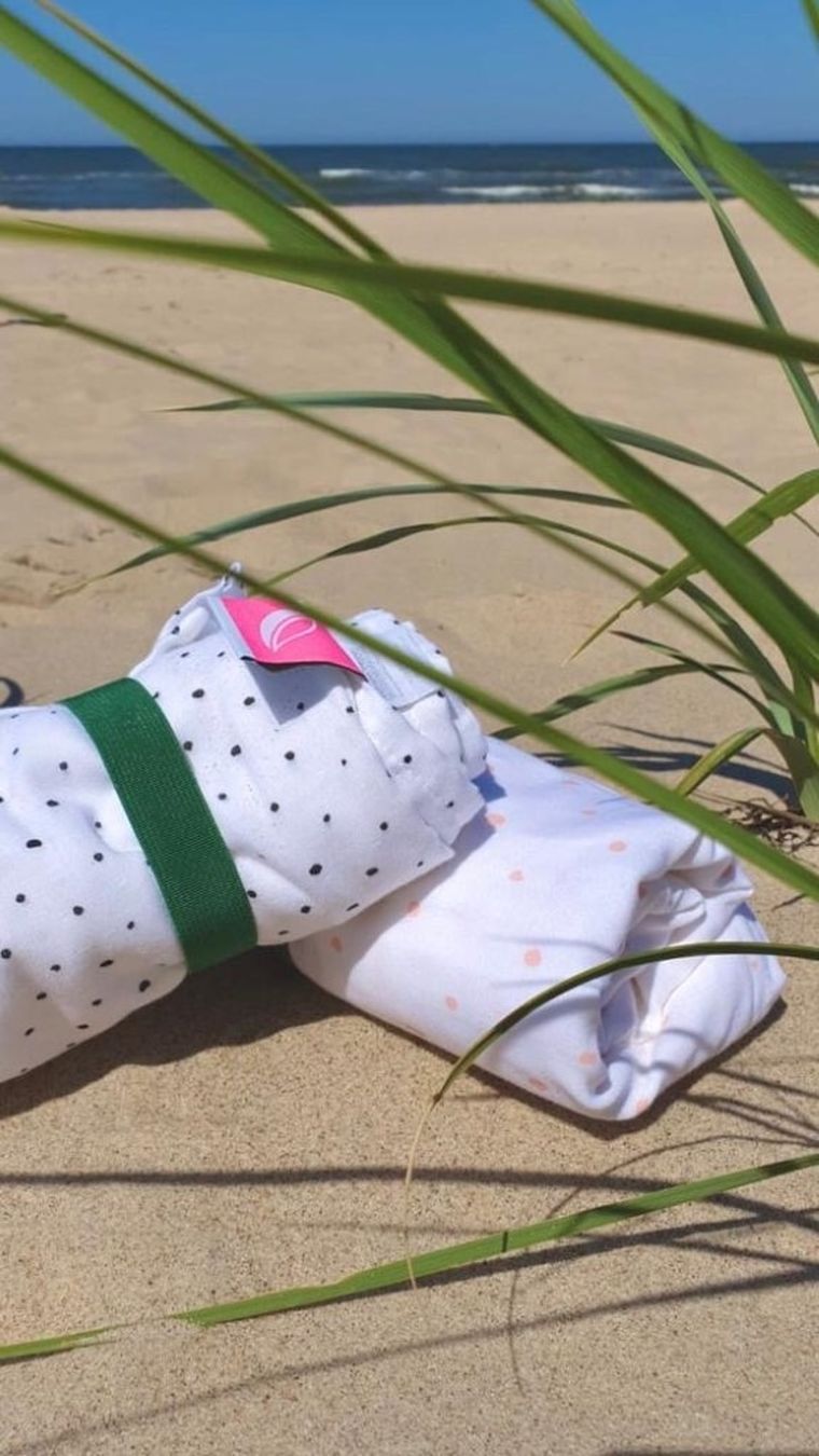 Motherhood, ECO Kropeczki Niebieskie, ręcznik plażowy, 100-175 cm