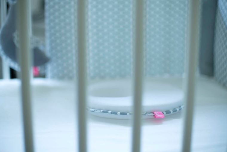 Motherhood, Statki Niebieskie, ergonomiczna poduszka stabilizująca dla niemowląt