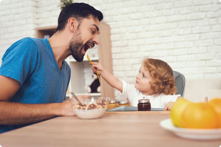 Nukido, Tilo, krzesełko do karmienia, szare