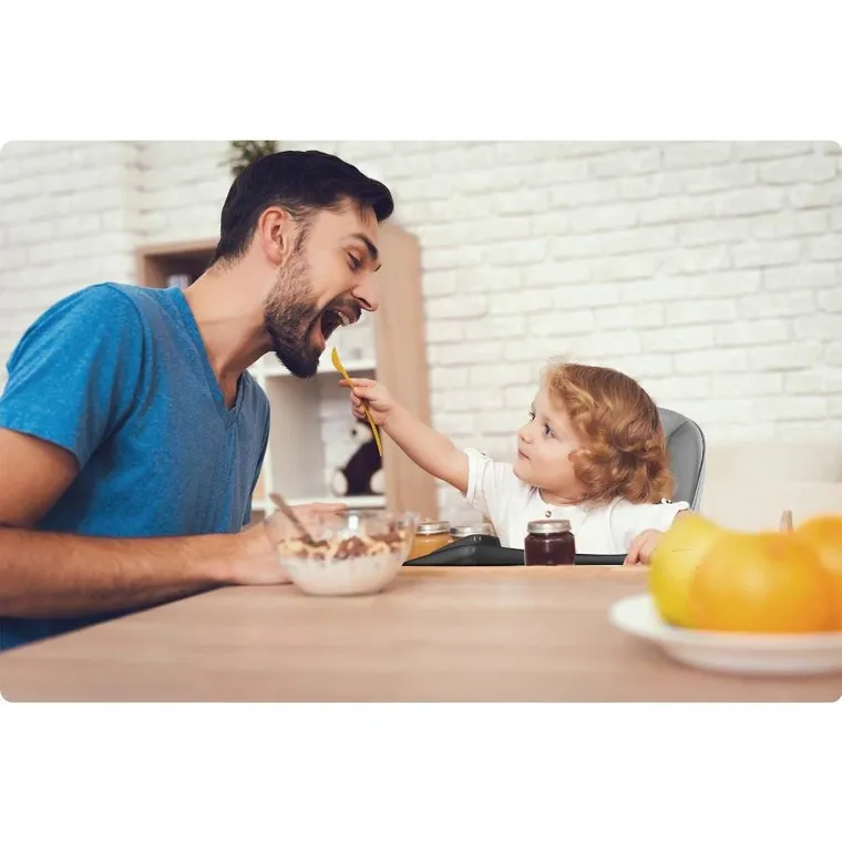 Nukido, Tilo, krzesełko do karmienia, szaro-czarne