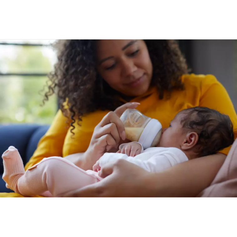 Philips Avent, Responsywne Butelki Natural, zestaw, 2x butelka 260 ml + 2x smoczek 0-6m