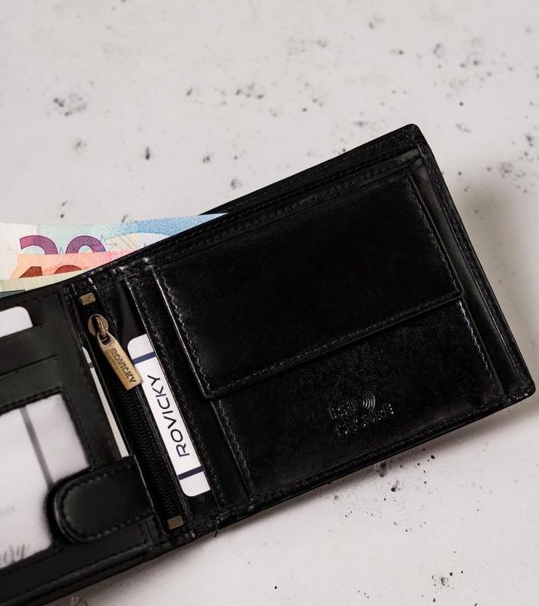 Portfel, czarno-czerwony, skórzany, RFID, Rovicky