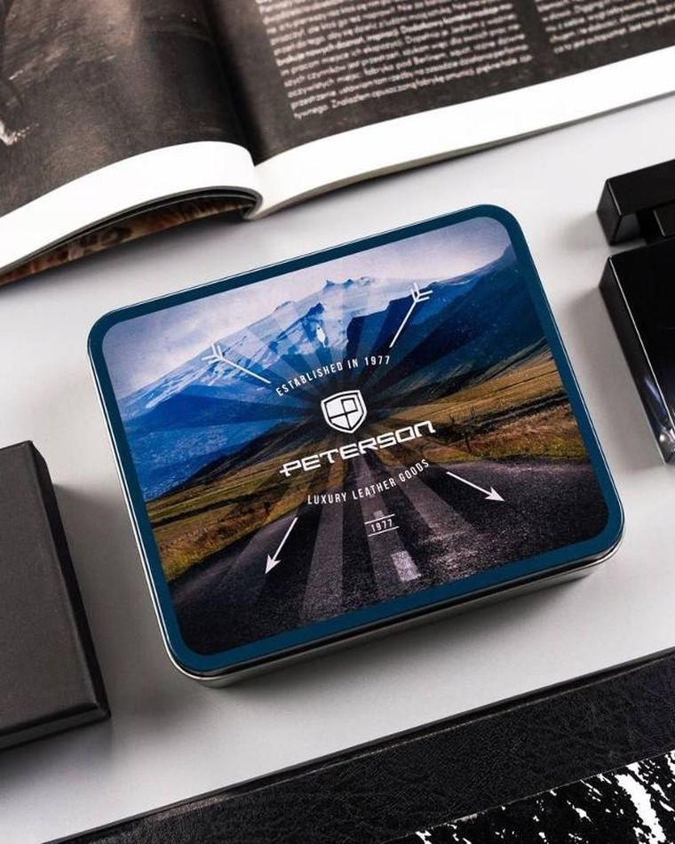 Portfel, czarny, skórzany, Peterson