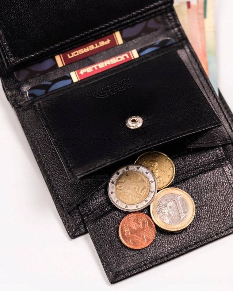 Portfel, czarny, skórzany, Peterson