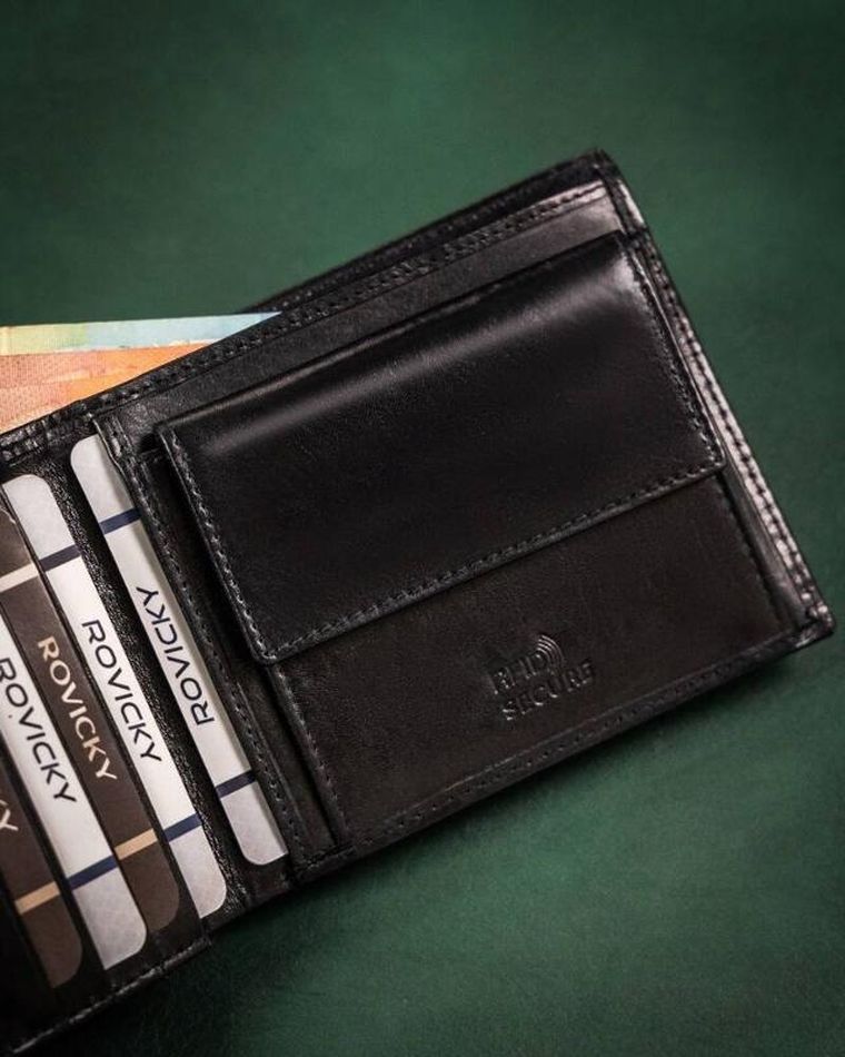 Portfel, czarny, skórzany, RFID, Rovicky