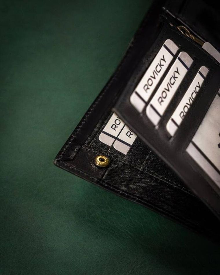 Portfel, czarny, skórzany, RFID, Rovicky