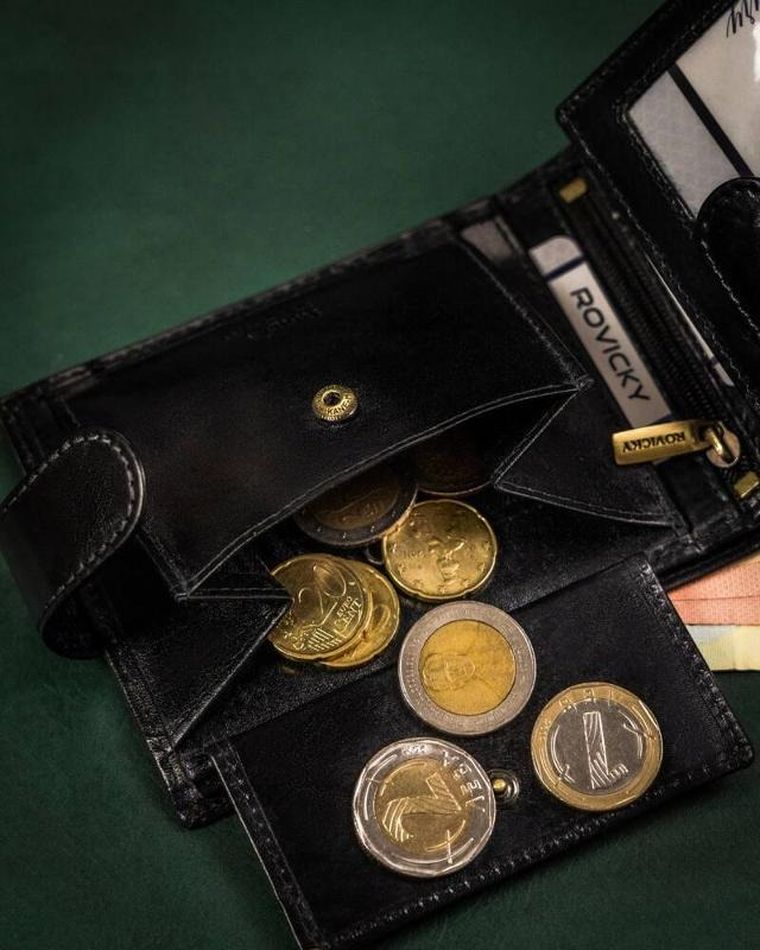 Portfel, czarny, skórzany, RFID, Rovicky