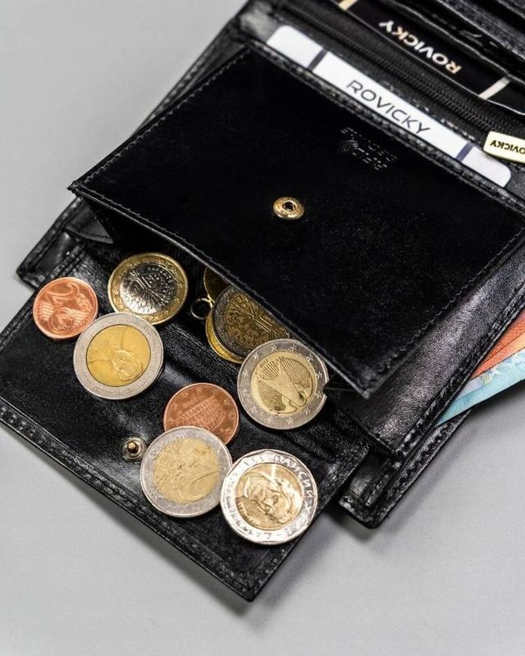 Portfel, czarny, skórzany, Rovicky