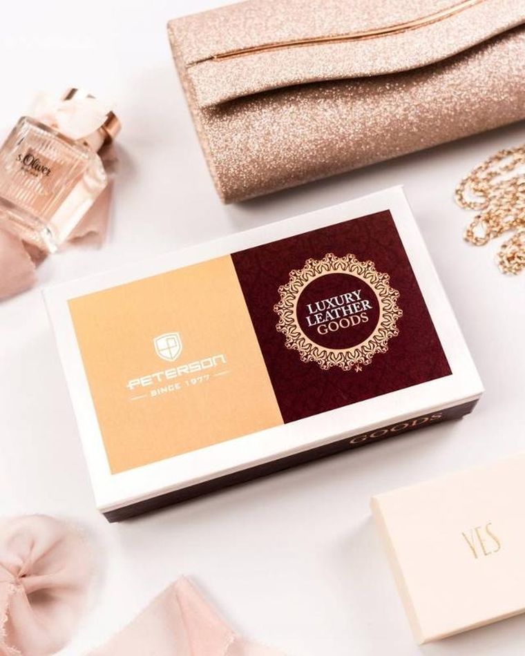 Portfel, czerwony, skórzany, Peterson