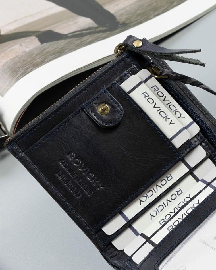 Portfel, granatowy, skórzany, RFID, Rovicky