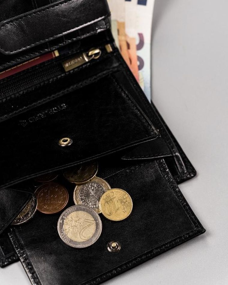 Portfel na karty, czarny, skórzany, RFID, Peterson