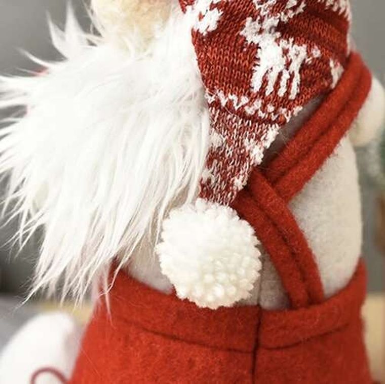 Ruhhy, skrzat świąteczny z torbą na butelkę