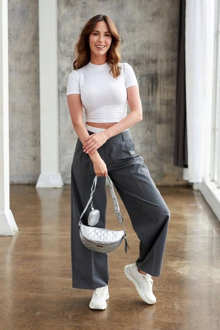 Saszetka na biodro, nerka, srebrna, skóra ekologiczna, Rovicky