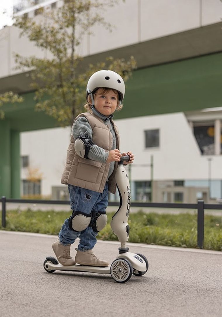 Scoot & Ride, zestaw ochraniaczy, Ash, rozmiar S