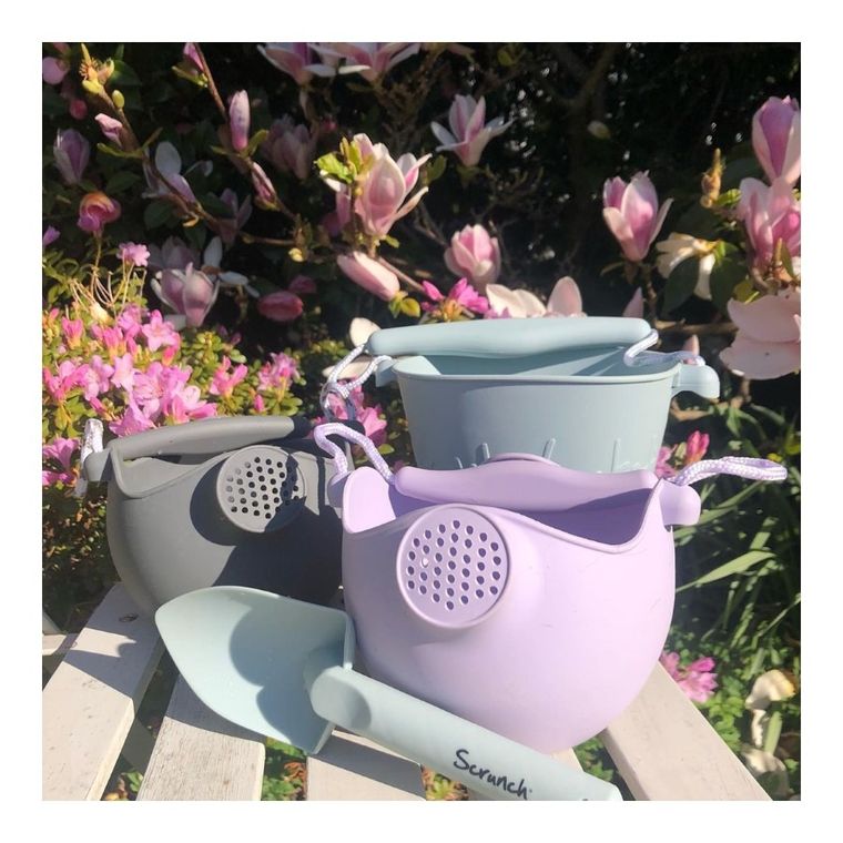 Scrunch, Bucket, wiaderko, konewka, koralowe