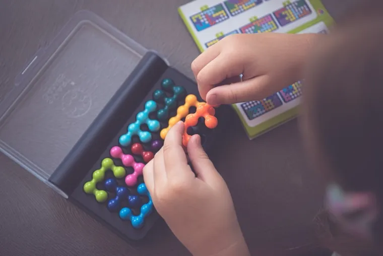 Smart Games, IQ Fit, gra logiczna