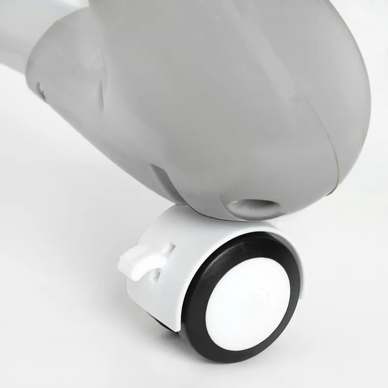 Smiki, Miś, krzesełko do karmienia