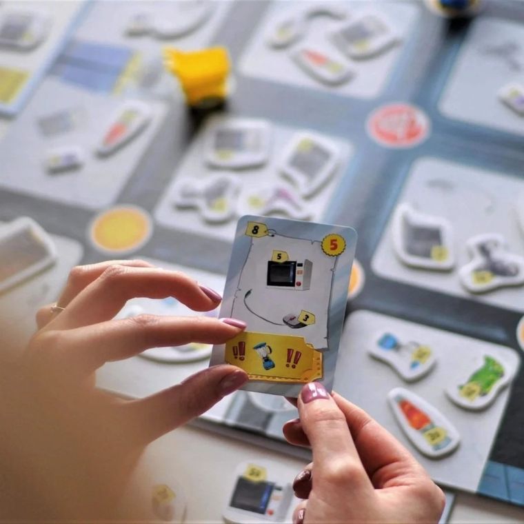 Trefl, Black Friday, gra familijna