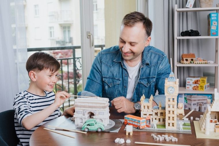 Trefl, Buduj z cegły, Łuk Triumfalny, zestaw kreatywny, 290 elementów