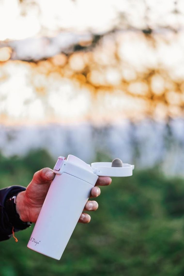 Vialli Design, Fuori, kubek termiczny, biały, 400 ml