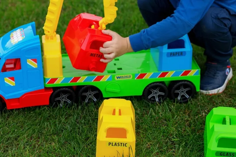 Wader, Magic Truck Basic, ciężarówka z kontenerami do recyclingu