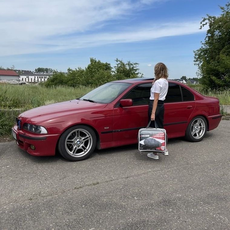 Xtrobb, pokrowiec na samochód