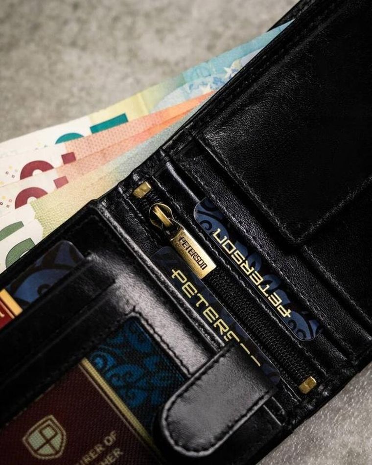 Zestaw: Portfel, Etui na karty, Brelok, czarny, skórzany, RFID, Peterson